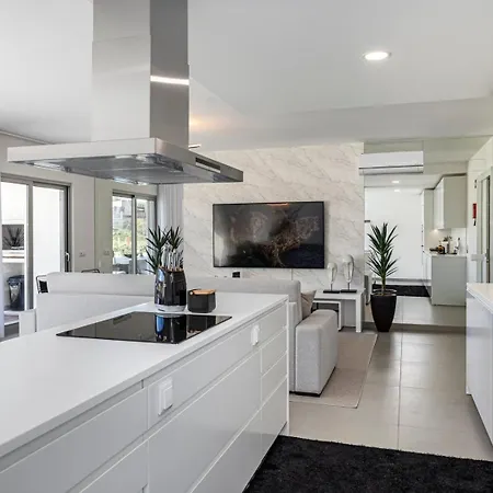 The Concierge - Prime Lounge Design *