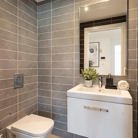 The Concierge - Prime Lounge Design *