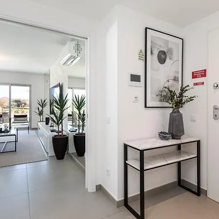 Апартаменты The Concierge - Prime Lounge Design Албуфейра