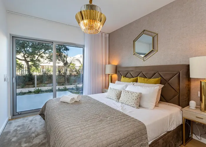 The Concierge - Prime Lounge Design Албуфейра