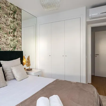 The Concierge - Prime Lounge Design *